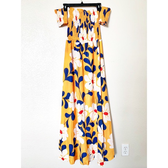NWT Floral Maxi Dress - Picture 2 of 7
